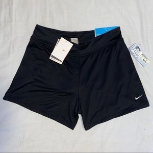 Nike Flowy Relaxed Shorts